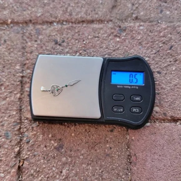 Handwoven 925 Native American Dreamcatcher Feather Necklace - Picture 9 of 9